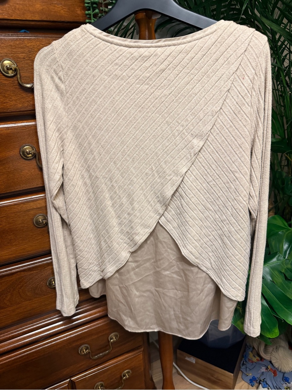 White House Black Market Beige Layered Knit Long-Sleeve Top
